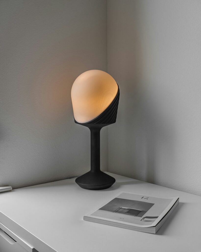 Minimalist LED Desk Lamp